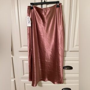 Satin Skirt by Calligraphie